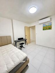 Blk 182 Edgefield Plains (Punggol), HDB Executive #556465601
